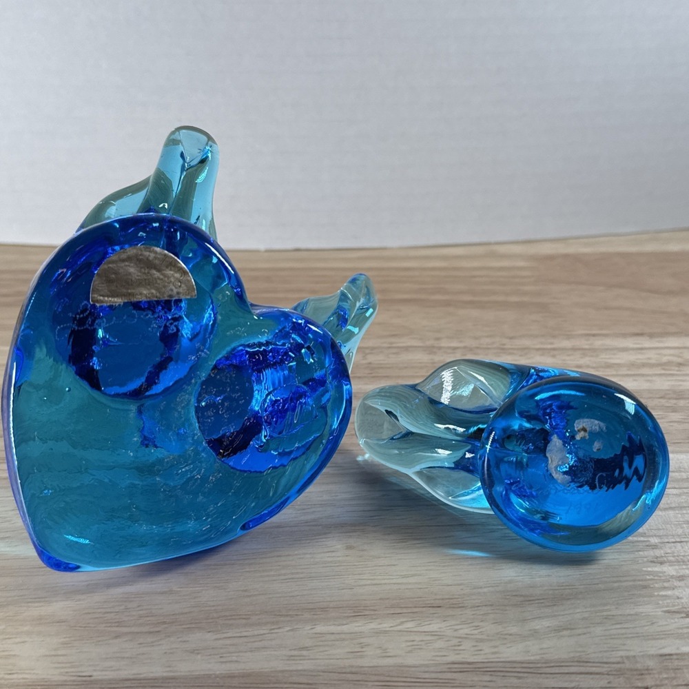 2 Vintage Leonard Leo Ward Bluebird of Happiness Glass Figurine Signed 1989 1991 - Picture 7 of 9
